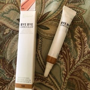 It Cosmetics Bye Bye Concealer